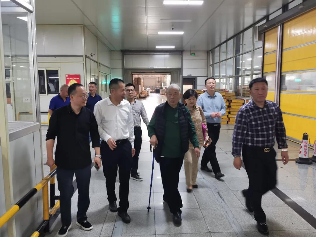 南京金陵金箔集團(tuán),金箔包裝，煙草包裝、食品包裝、藥品包裝、社會包裝、工業(yè)包裝