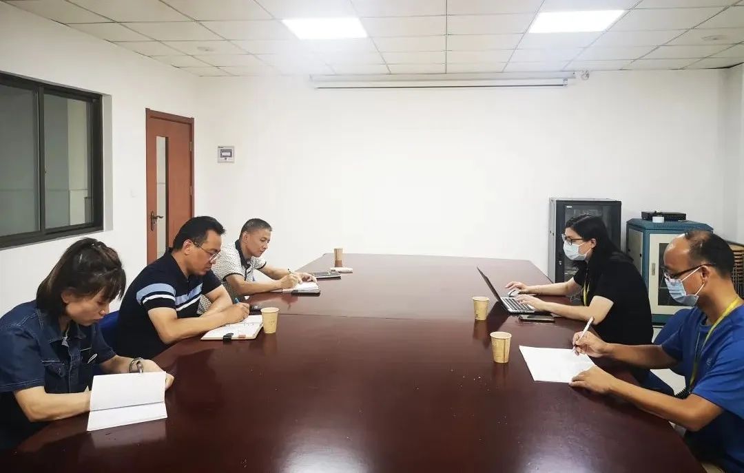 南京金陵金箔集團,金箔包裝，煙草包裝、食品包裝、藥品包裝、社會包裝、工業(yè)包裝