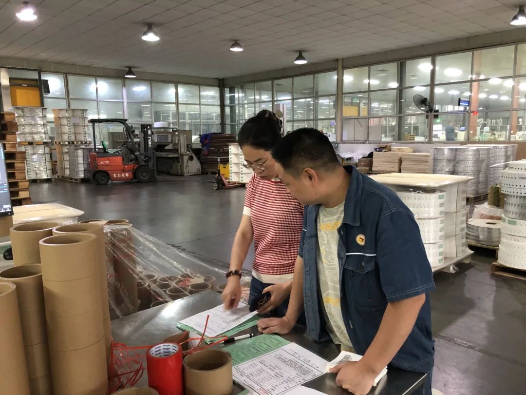 南京金陵金箔集團(tuán),金箔包裝，煙草包裝、食品包裝、藥品包裝、社會(huì)包裝、工業(yè)包裝