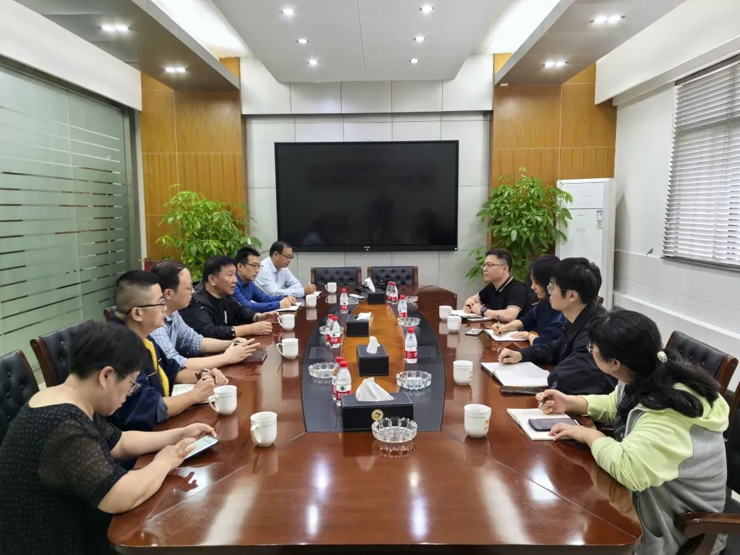 南京金陵金箔集團,金箔包裝，煙草包裝、食品包裝、藥品包裝、社會包裝、工業(yè)包裝