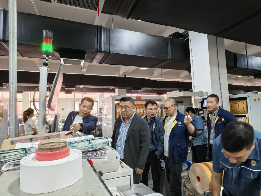 南京金陵金箔集團(tuán),金箔包裝，煙草包裝、食品包裝、藥品包裝、社會包裝、工業(yè)包裝