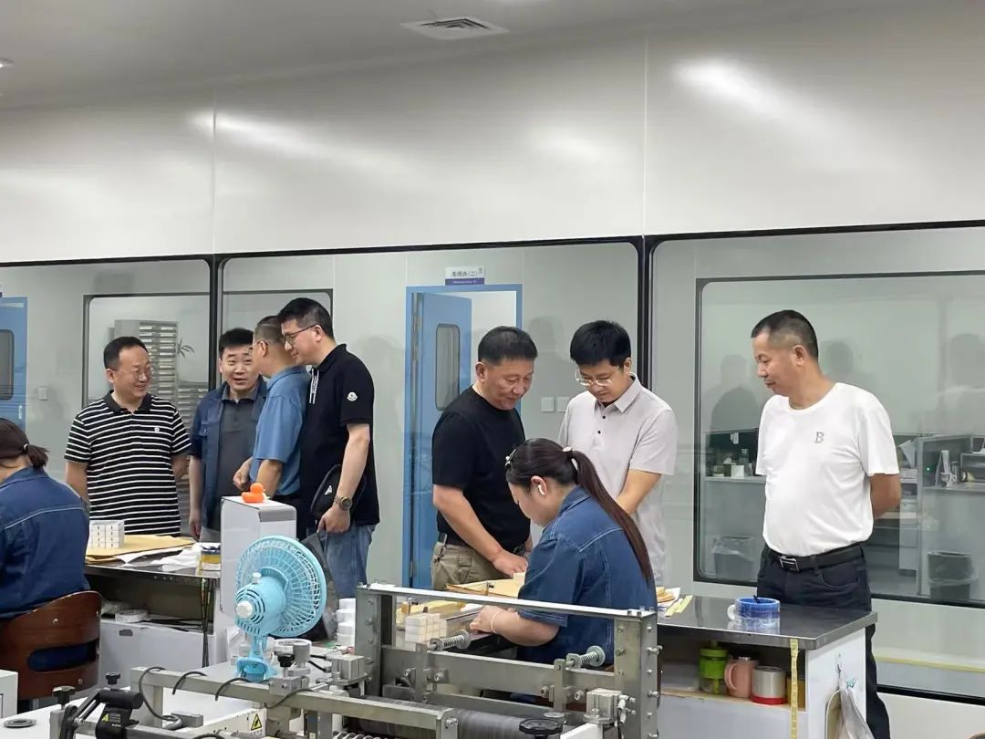 南京金陵金箔集團,金箔包裝，煙草包裝、食品包裝、藥品包裝、社會包裝、工業(yè)包裝