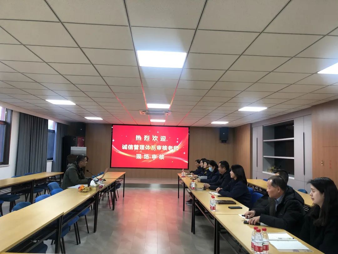 南京金陵金箔集團(tuán),金箔包裝，煙草包裝、食品包裝、藥品包裝、社會(huì)包裝、工業(yè)包裝